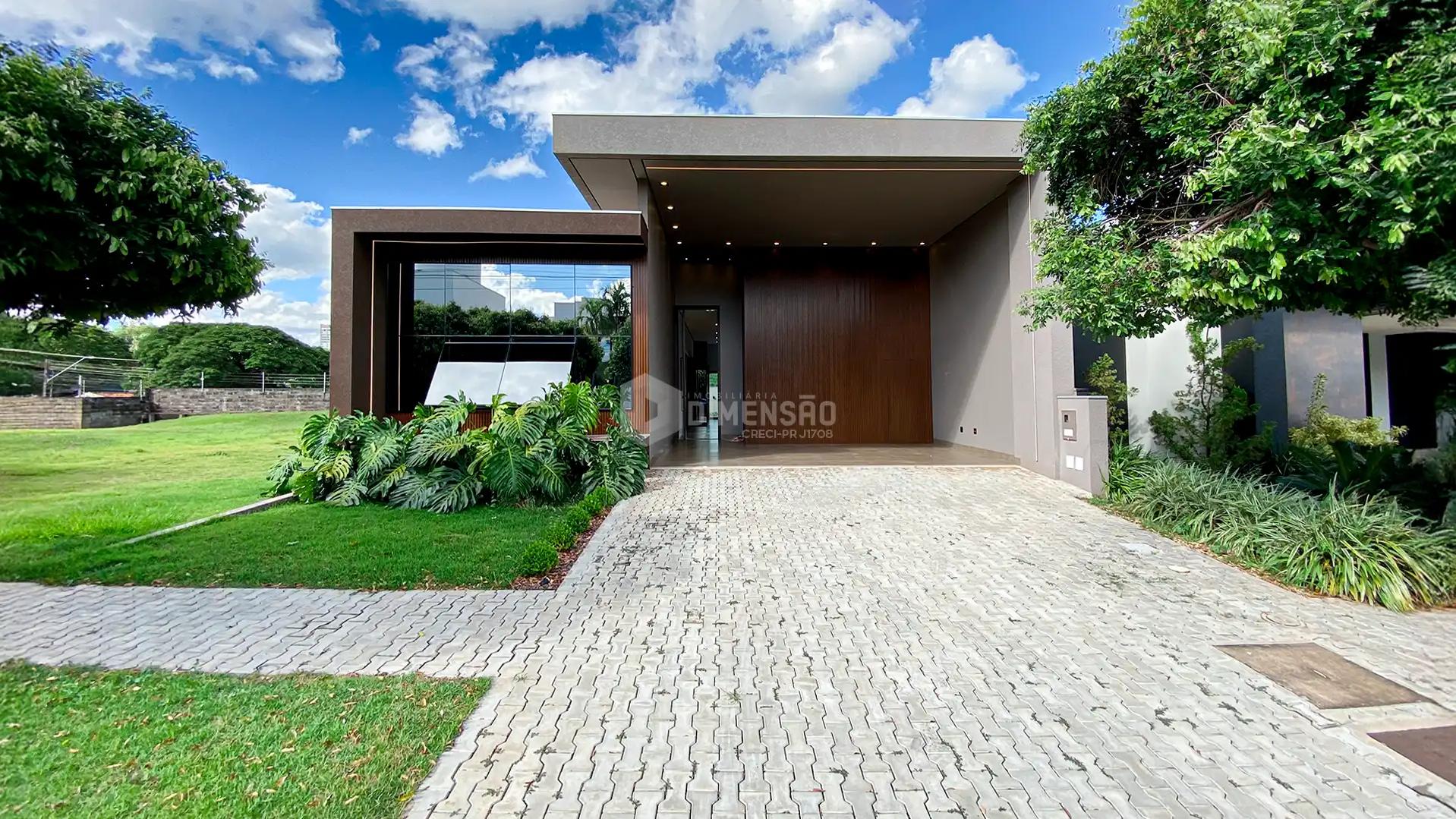 Casa à venda no Condomínio Central Park, em Umuarama-PR